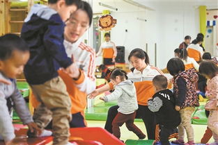 探索婴幼儿照护服务前景 广州婴幼儿托育机构可领 牌 了